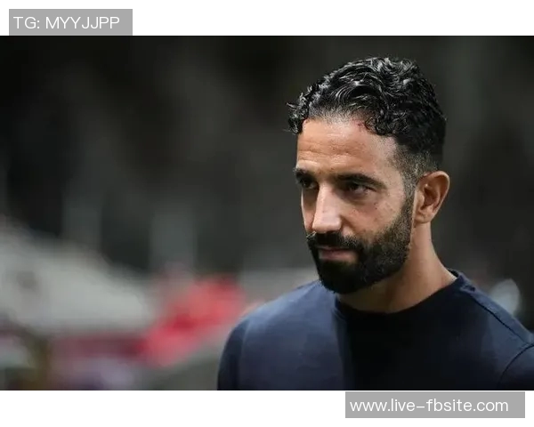 阿莫林回应质疑坚持控球理念不在乎外界评论 阿莫林回应质疑坚持控球理念不在乎外界评论