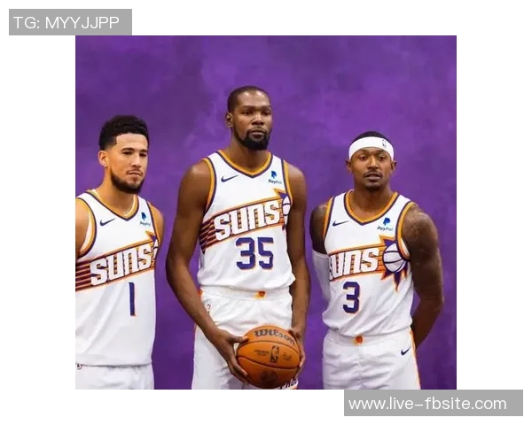 关键时刻表现对比杜兰特本季效率惊人杰伦格林上季命中率堪忧