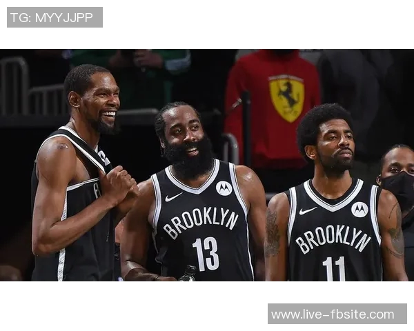 杜兰特深情回忆与哈登的兄弟情谊从年轻时开始的故事 杜兰特深情回忆与哈登的兄弟情谊从年轻时开始的故事