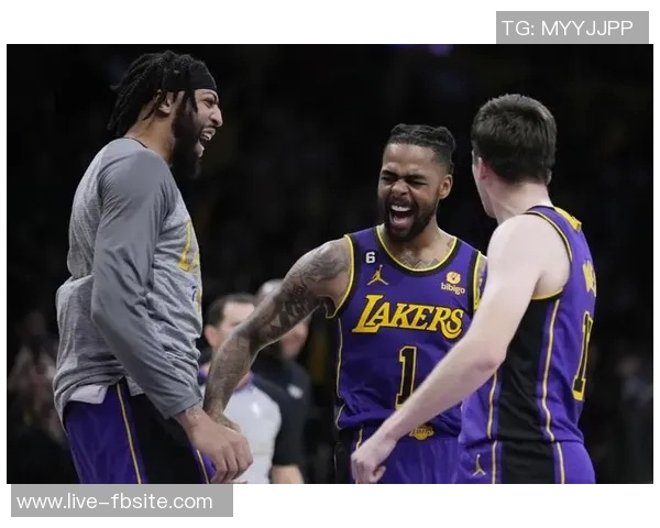 里弗斯强调小凯文波特应加强内线冲击减少运球晃动提升防守压力